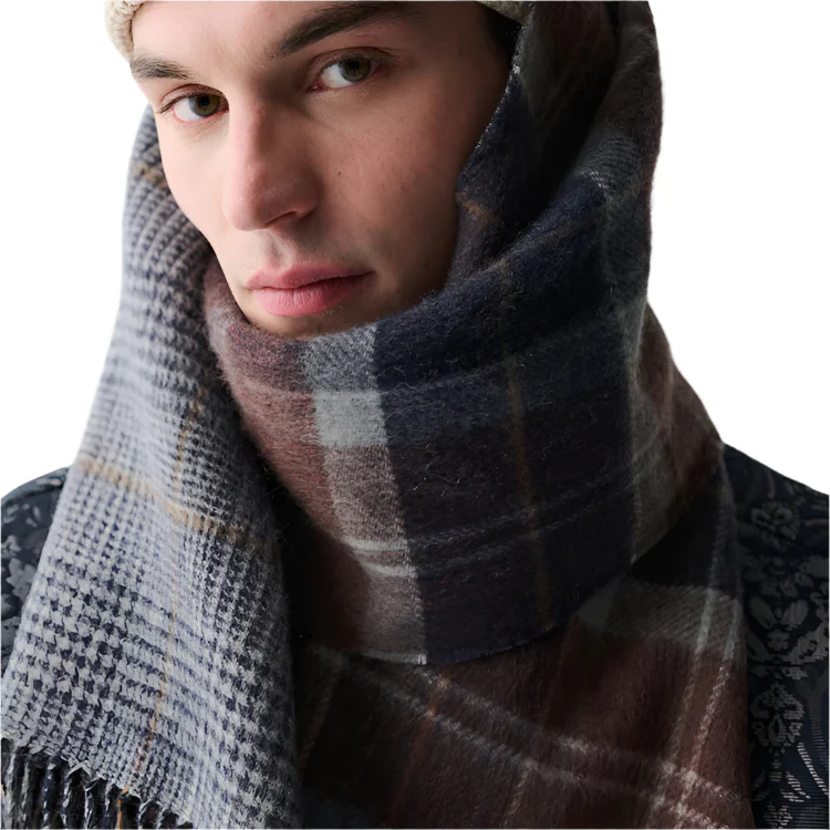 Barbour Dramside Reversible Scarf - Midnight Oak Tartan - Image 6