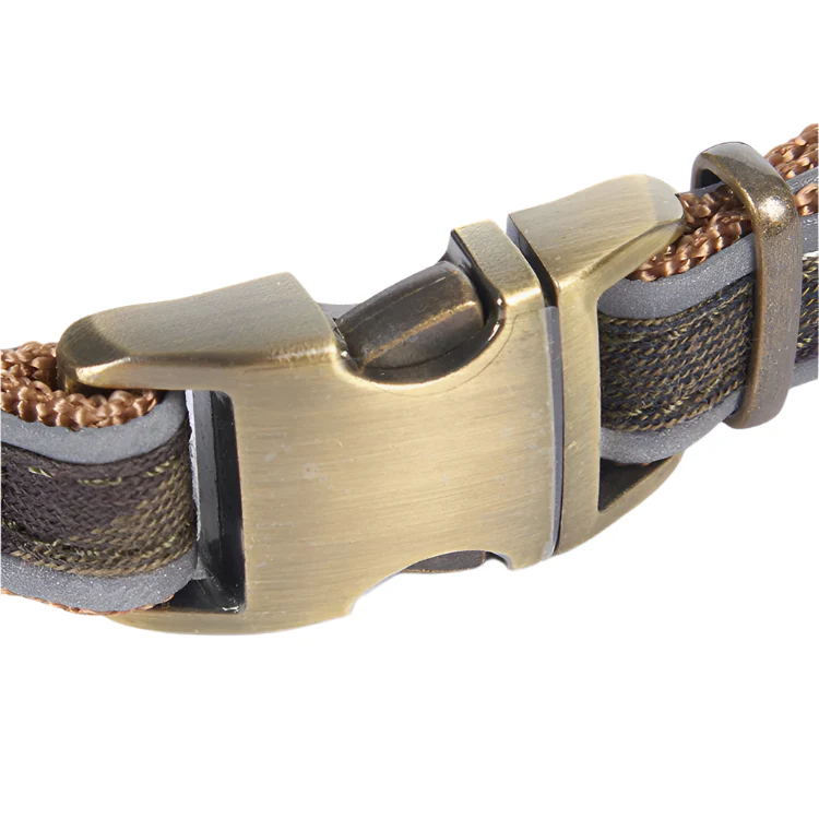 Barbour Reflective Tartan Dog Collar - Classic Tartan - Image 3