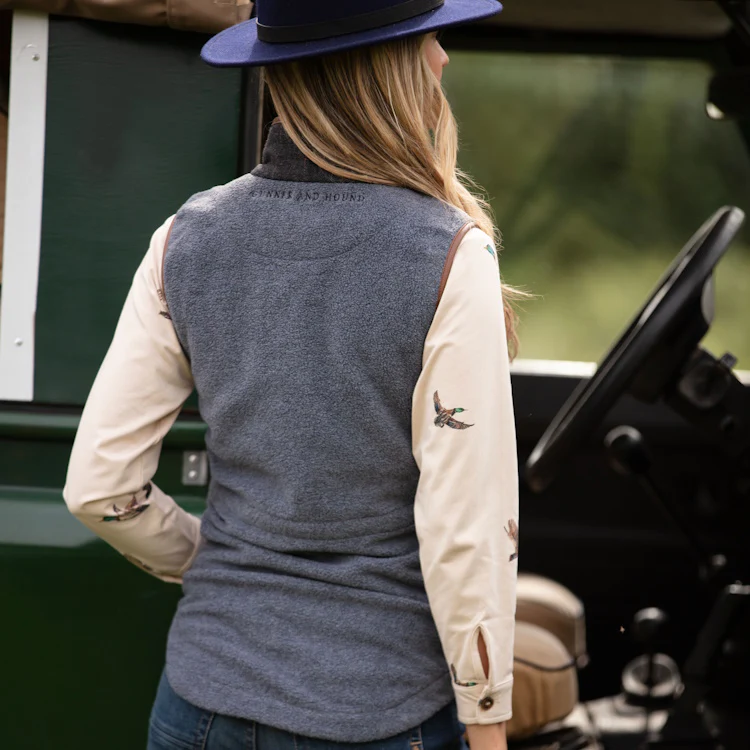 Gunner and Hound Ladies Tweed Incorporated Gilet - Slate Grey - Image 4