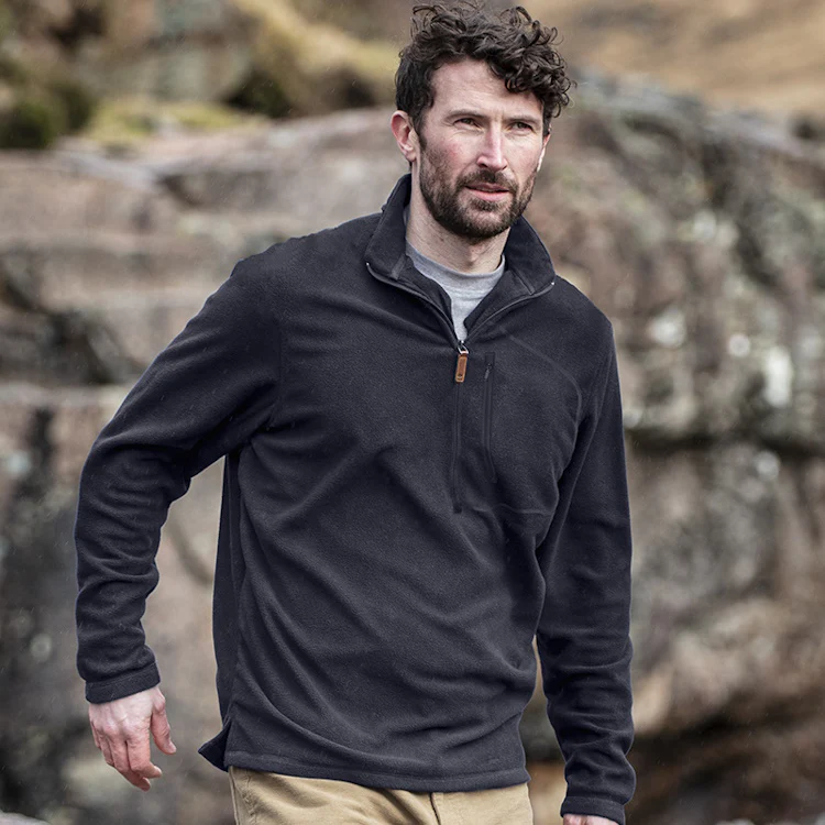 Hoggs of Fife Islander Techpro 1/4 Zip Fleece - Navy - Image 2
