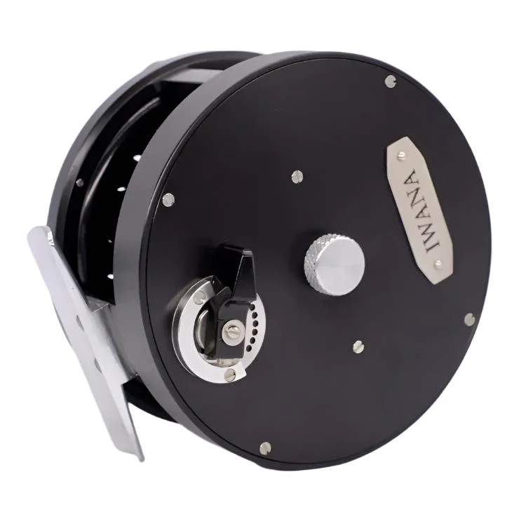 Iwana Retro Salmon Reel - Black - Image 4