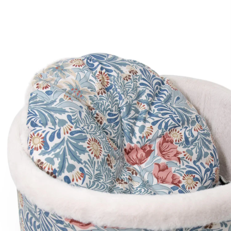 Morris and Co Round Dog Bed - Bower Print - Image 3