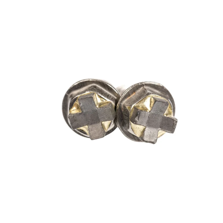 Snowbee Tungsten Carbide Screw In Wader Studs - Image 2